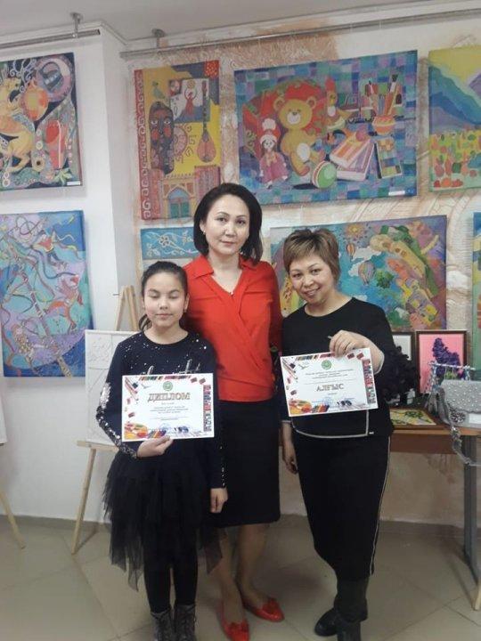 Қалалық "Бояулар құпиясы" атты жас суретшілер байқауы