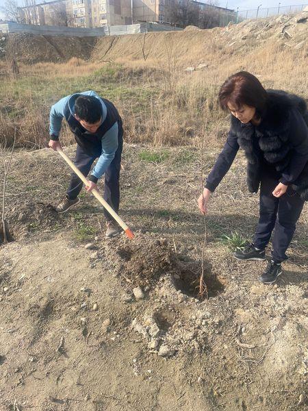 «Тазалық – табалдырықтан басталады» тақырыбында сенбілік өтті